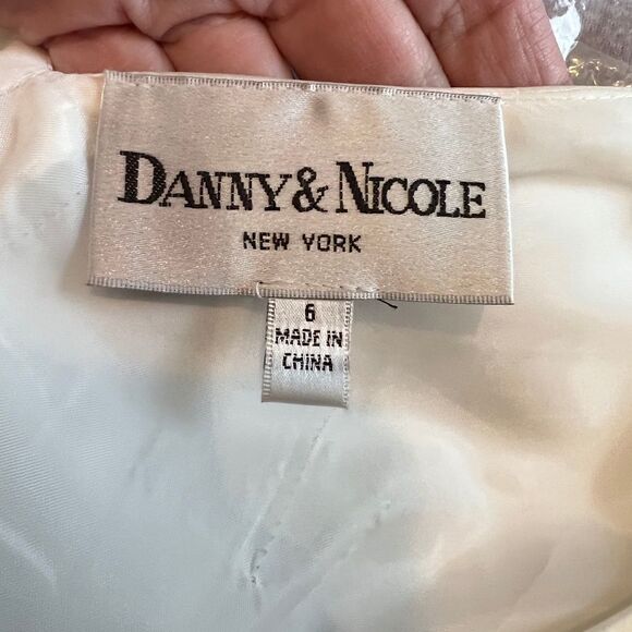 Danny & Nicole formal top - Picture 7 of 9